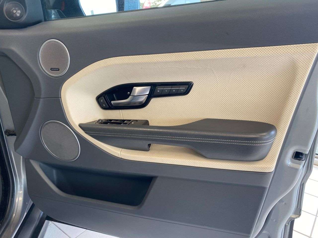 2014 LAND ROVER RANGE ROVER EVOQUE 2014 LAND ROVER RANGE ROVER EVOQUE