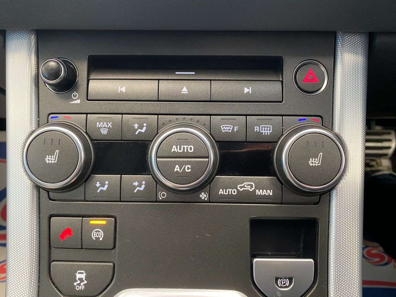 2014 LAND ROVER RANGE ROVER EVOQUE 2014 LAND ROVER RANGE ROVER EVOQUE