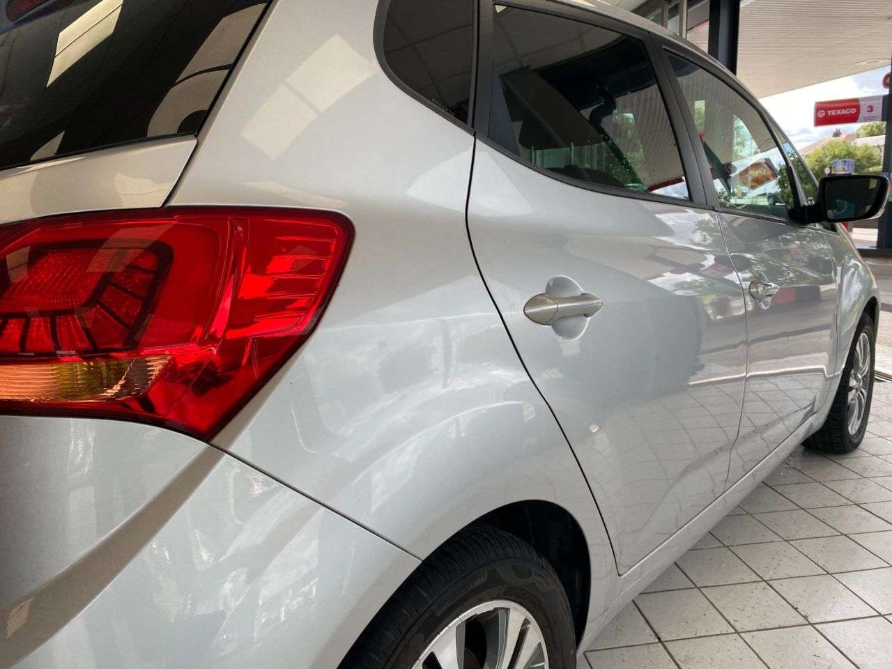 2015 KIA VENGA 2015 KIA VENGA