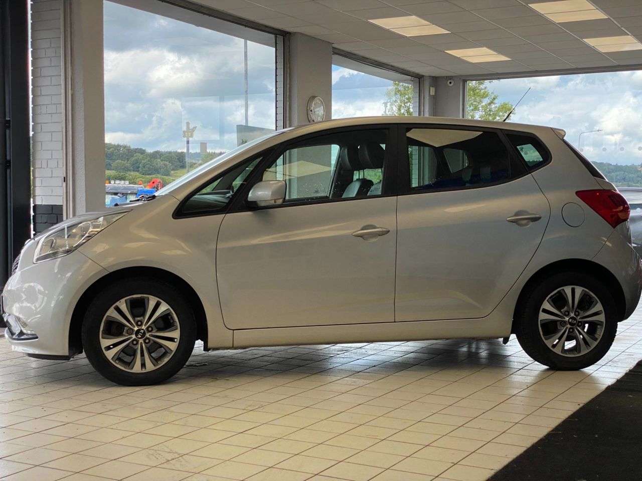 2015 KIA VENGA 2015 KIA VENGA