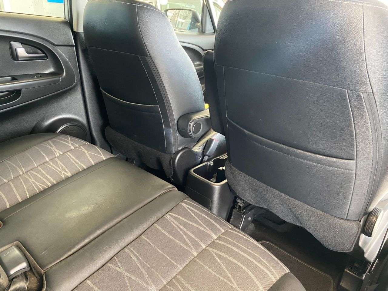 2015 KIA VENGA 2015 KIA VENGA