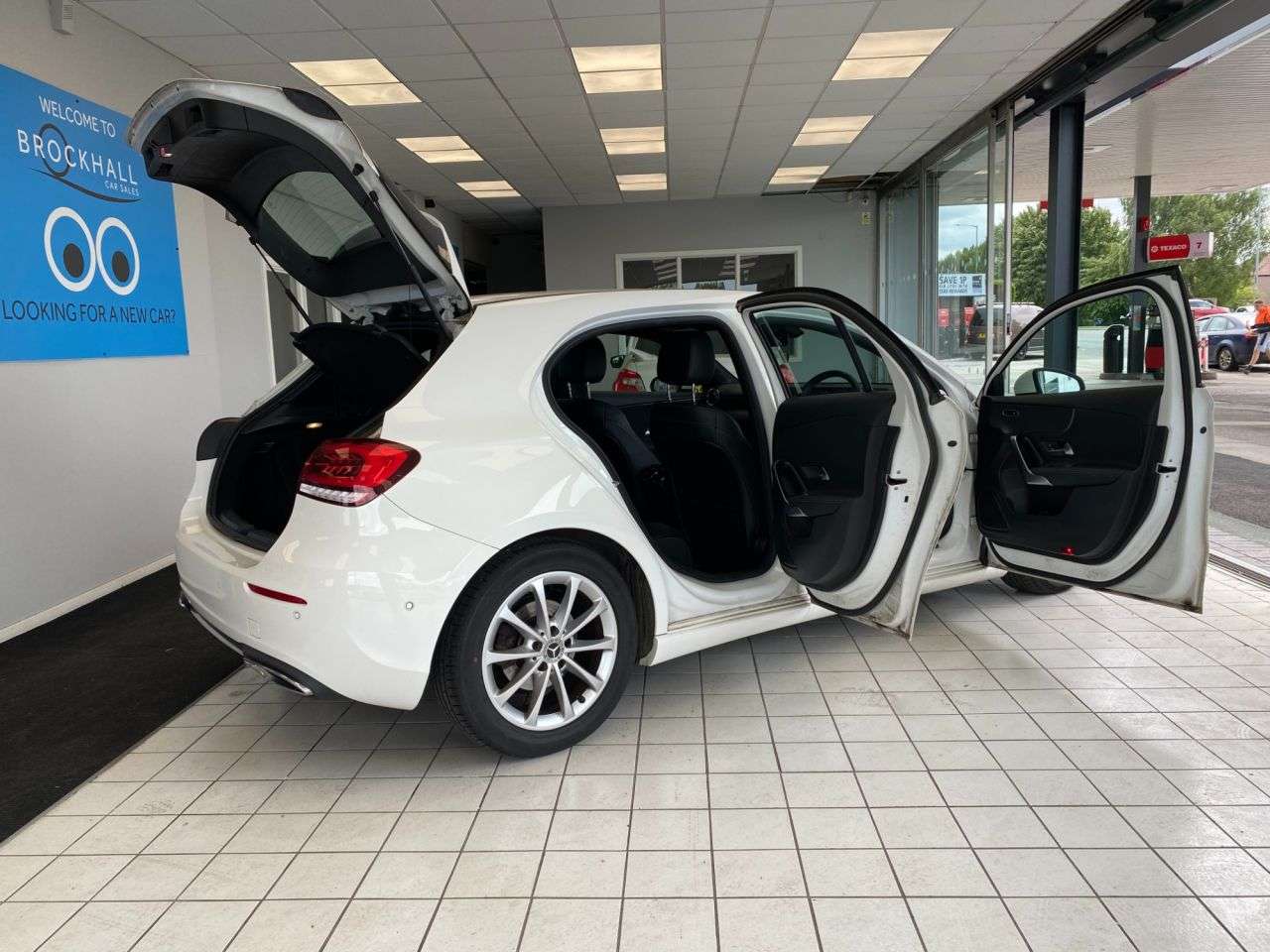 2019 MERCEDES-BENZ A CLASS 2019 MERCEDES-BENZ A CLASS