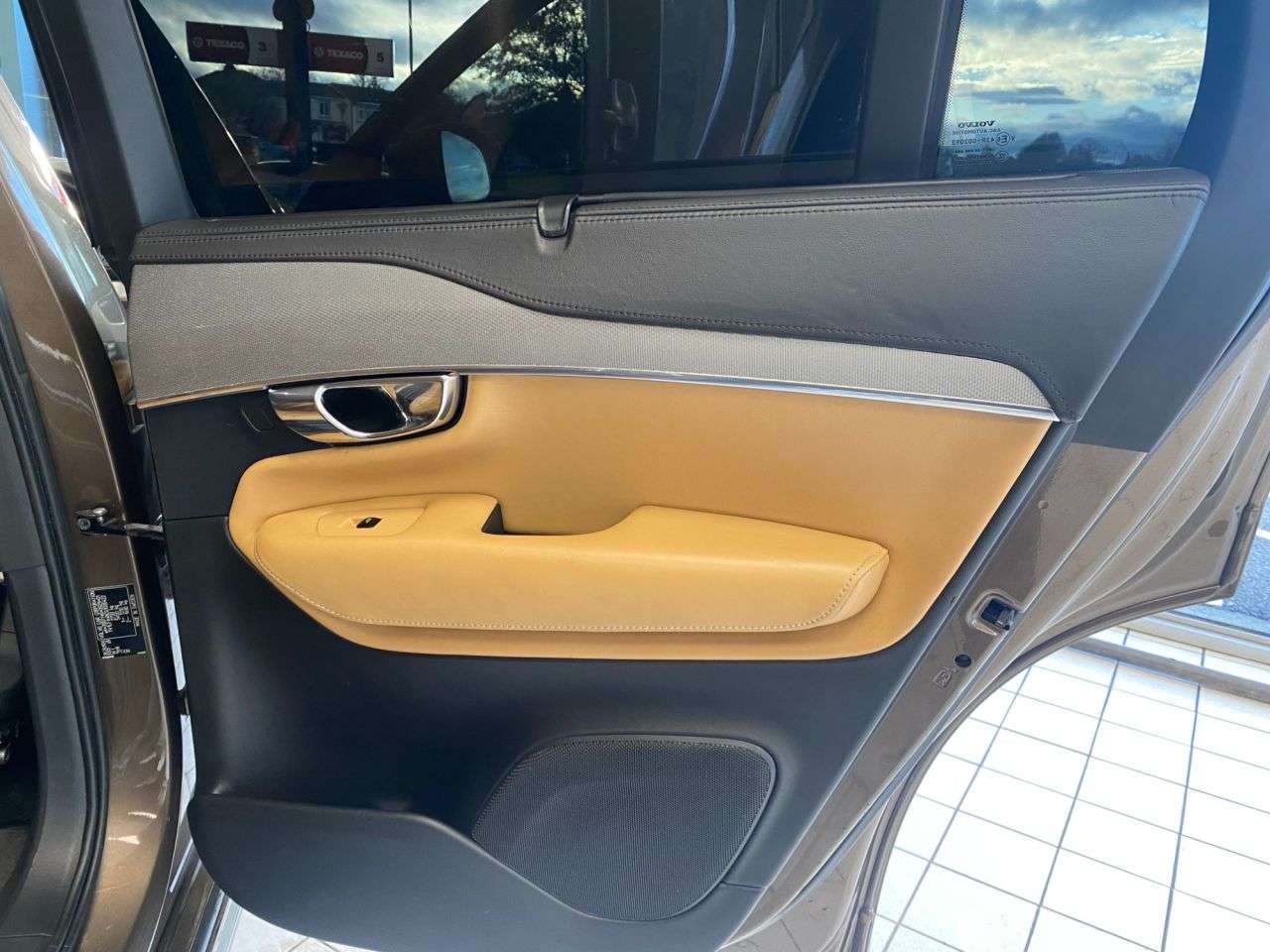 2016 VOLVO XC90 2016 VOLVO XC90