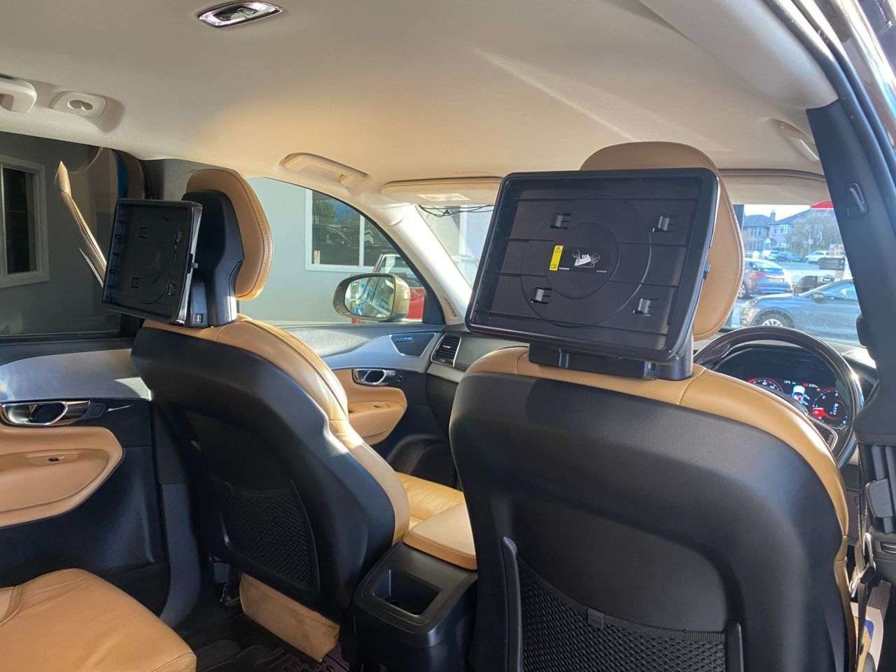 2016 VOLVO XC90 2016 VOLVO XC90