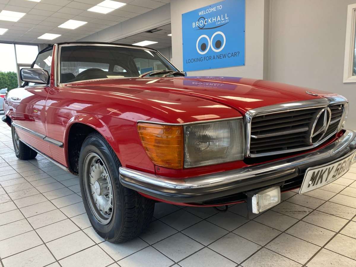 Check out this Mercedes-benz Sl 1981 Petrol Automatic