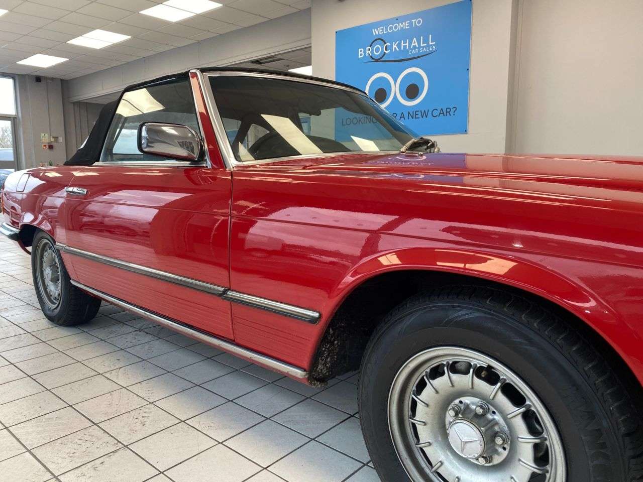 1981 MERCEDES-BENZ SL 1981 MERCEDES-BENZ SL