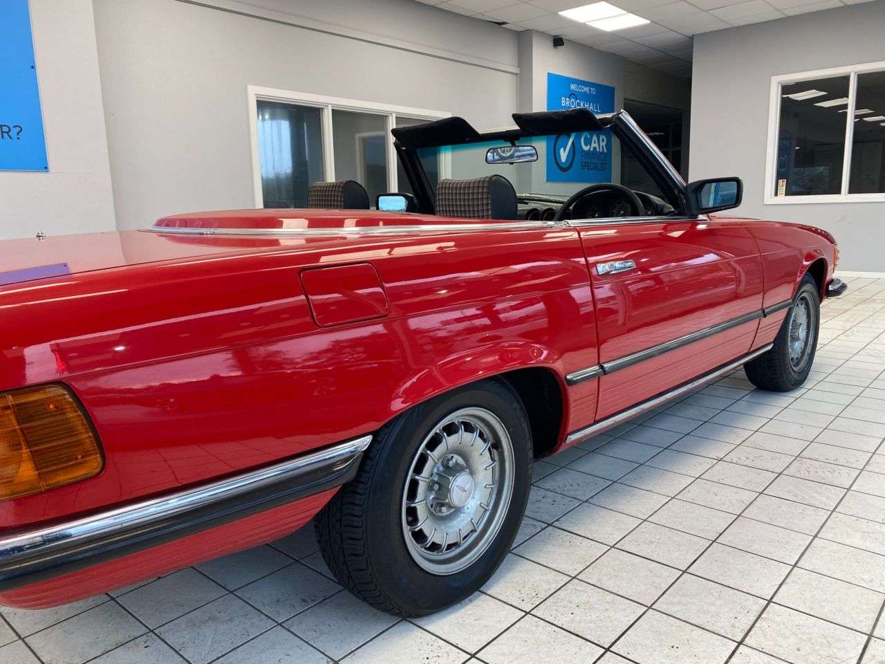 1981 MERCEDES-BENZ SL 1981 MERCEDES-BENZ SL