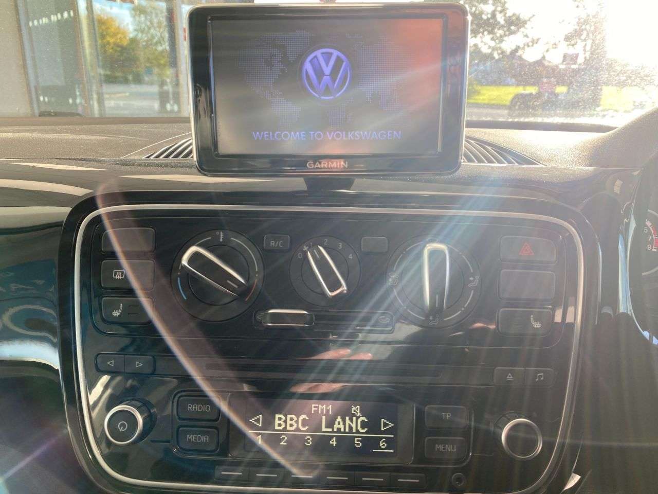 2014 VOLKSWAGEN UP! 2014 VOLKSWAGEN UP!