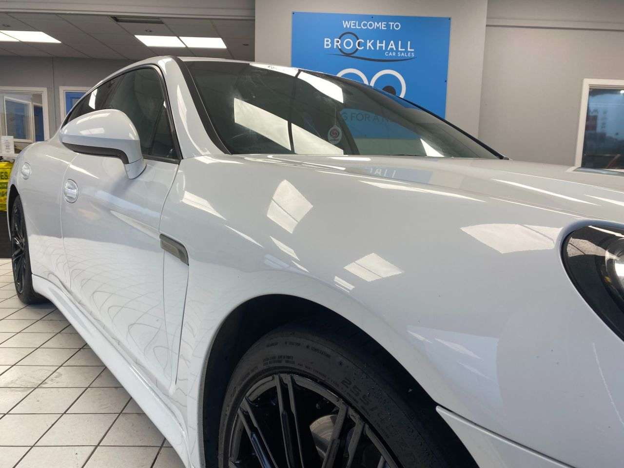 2015 PORSCHE PANAMERA 2015 PORSCHE PANAMERA