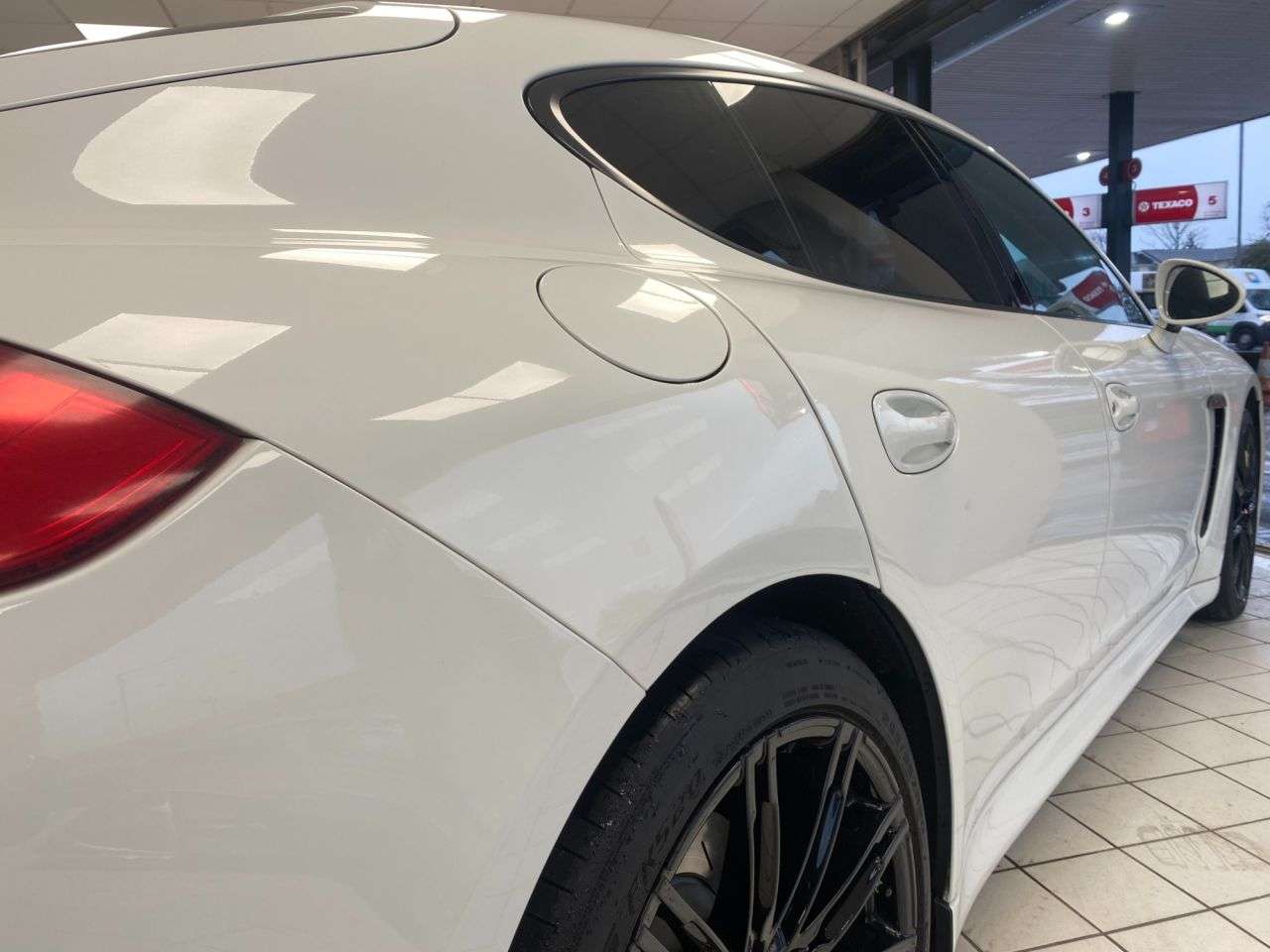 2015 PORSCHE PANAMERA 2015 PORSCHE PANAMERA