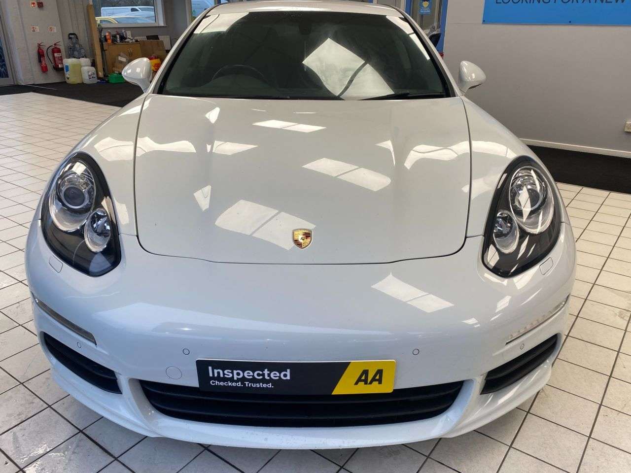 2015 PORSCHE PANAMERA 2015 PORSCHE PANAMERA