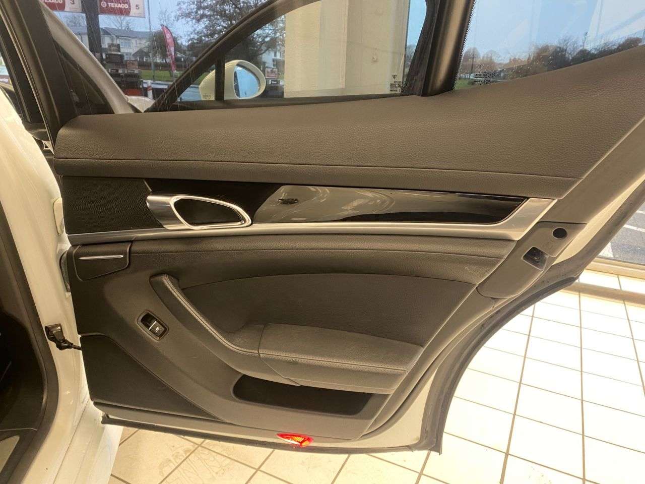 2015 PORSCHE PANAMERA 2015 PORSCHE PANAMERA