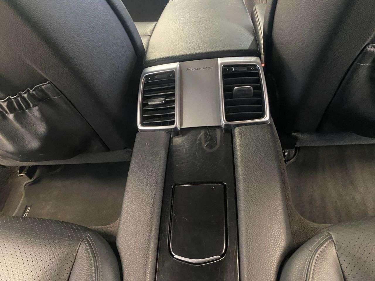 2015 PORSCHE PANAMERA 2015 PORSCHE PANAMERA