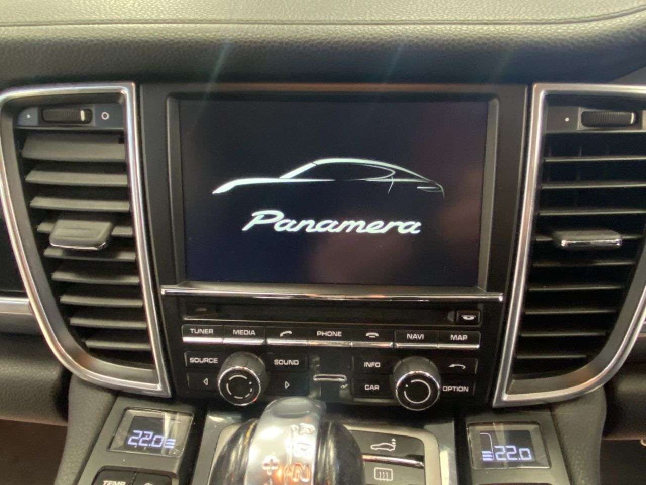 2015 PORSCHE PANAMERA 2015 PORSCHE PANAMERA