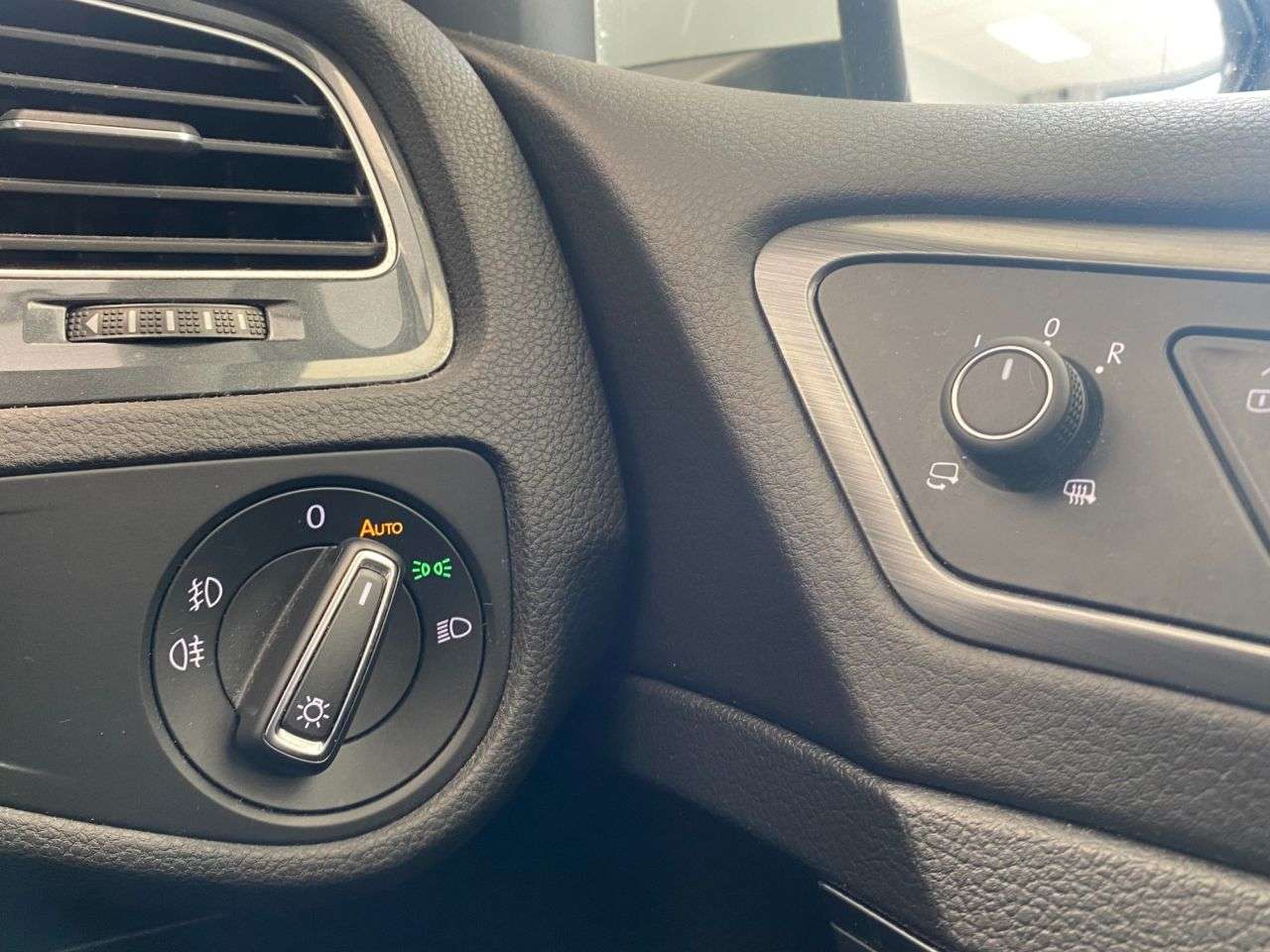 0 VOLKSWAGEN GOLF 0 VOLKSWAGEN GOLF