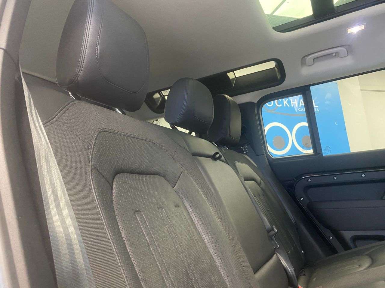 0 LAND ROVER DEFENDER 0 LAND ROVER DEFENDER