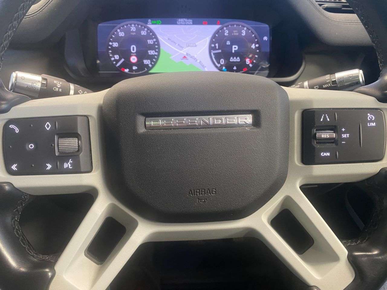 0 LAND ROVER DEFENDER 0 LAND ROVER DEFENDER