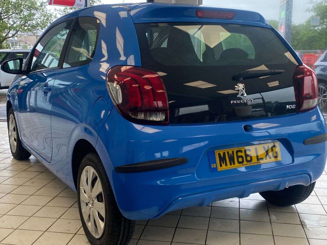 2016 PEUGEOT 108 2016 PEUGEOT 108