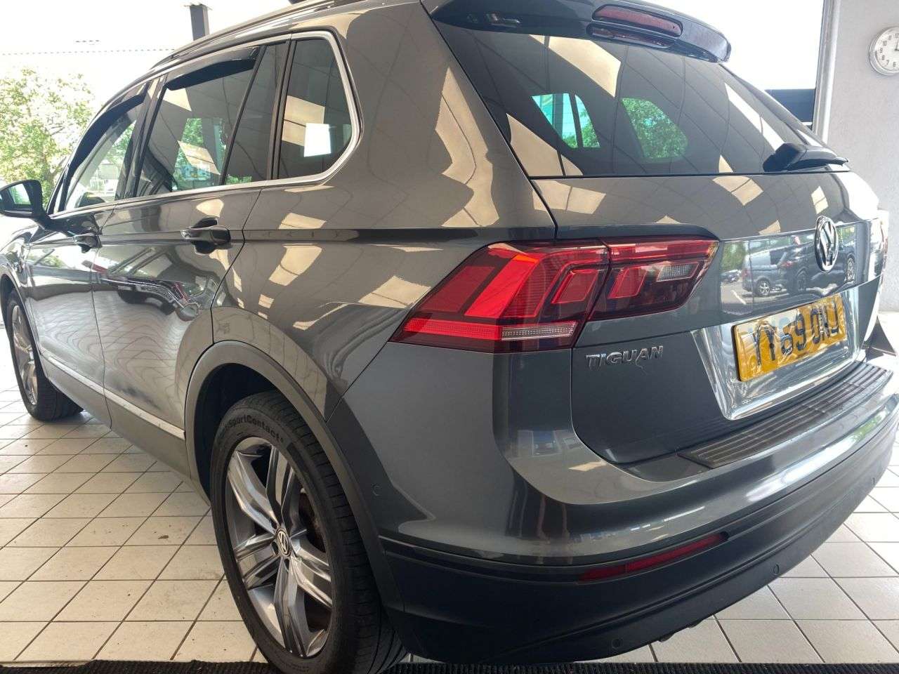 2019 VOLKSWAGEN TIGUAN 2019 VOLKSWAGEN TIGUAN