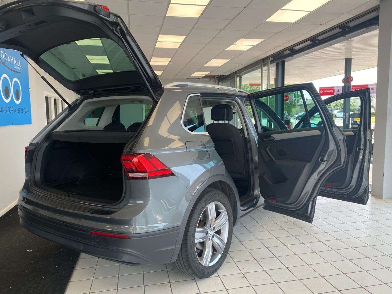 2019 VOLKSWAGEN TIGUAN 2019 VOLKSWAGEN TIGUAN