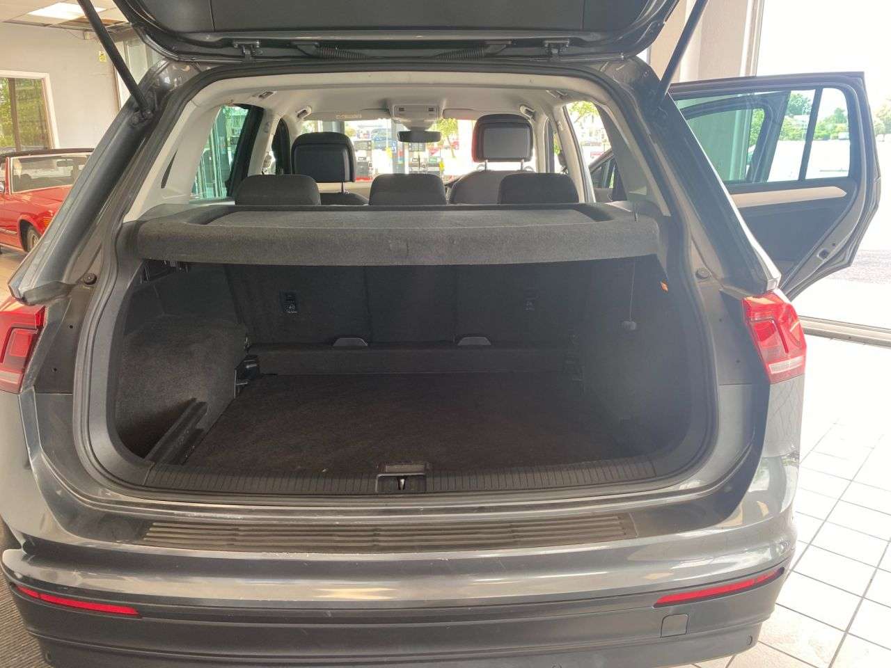 2019 VOLKSWAGEN TIGUAN 2019 VOLKSWAGEN TIGUAN