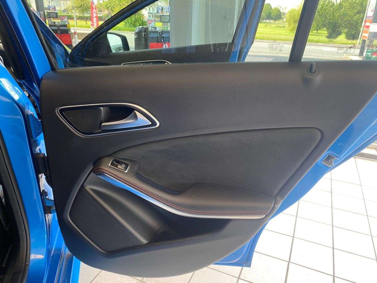 2015 MERCEDES-BENZ A-CLASS 2015 MERCEDES-BENZ A-CLASS