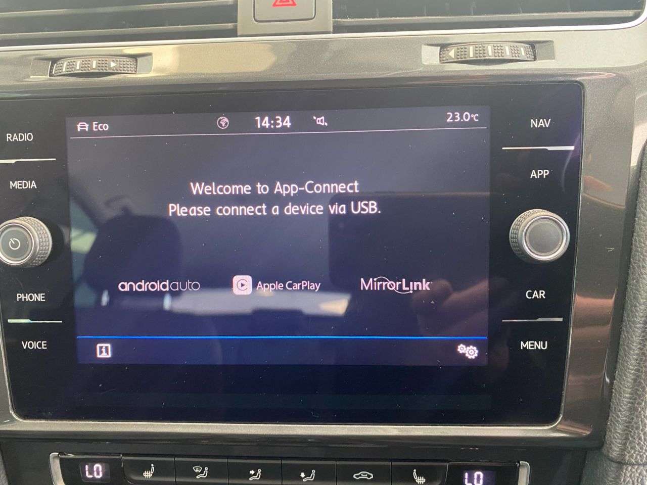 2020 VOLKSWAGEN GOLF 2020 VOLKSWAGEN GOLF