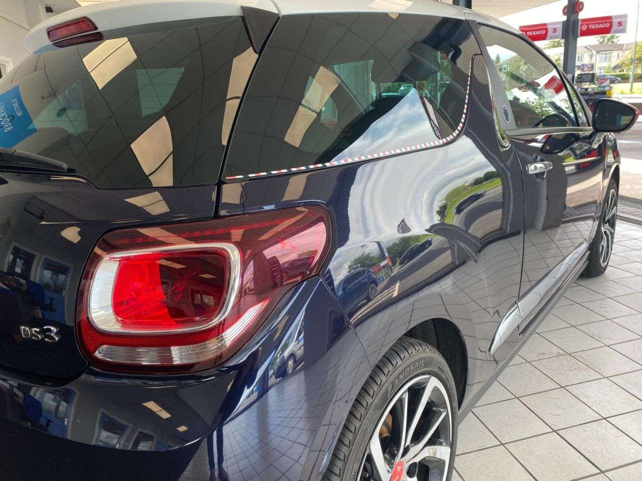 2017 DS AUTOMOBILES DS 3 2017 DS AUTOMOBILES DS 3
