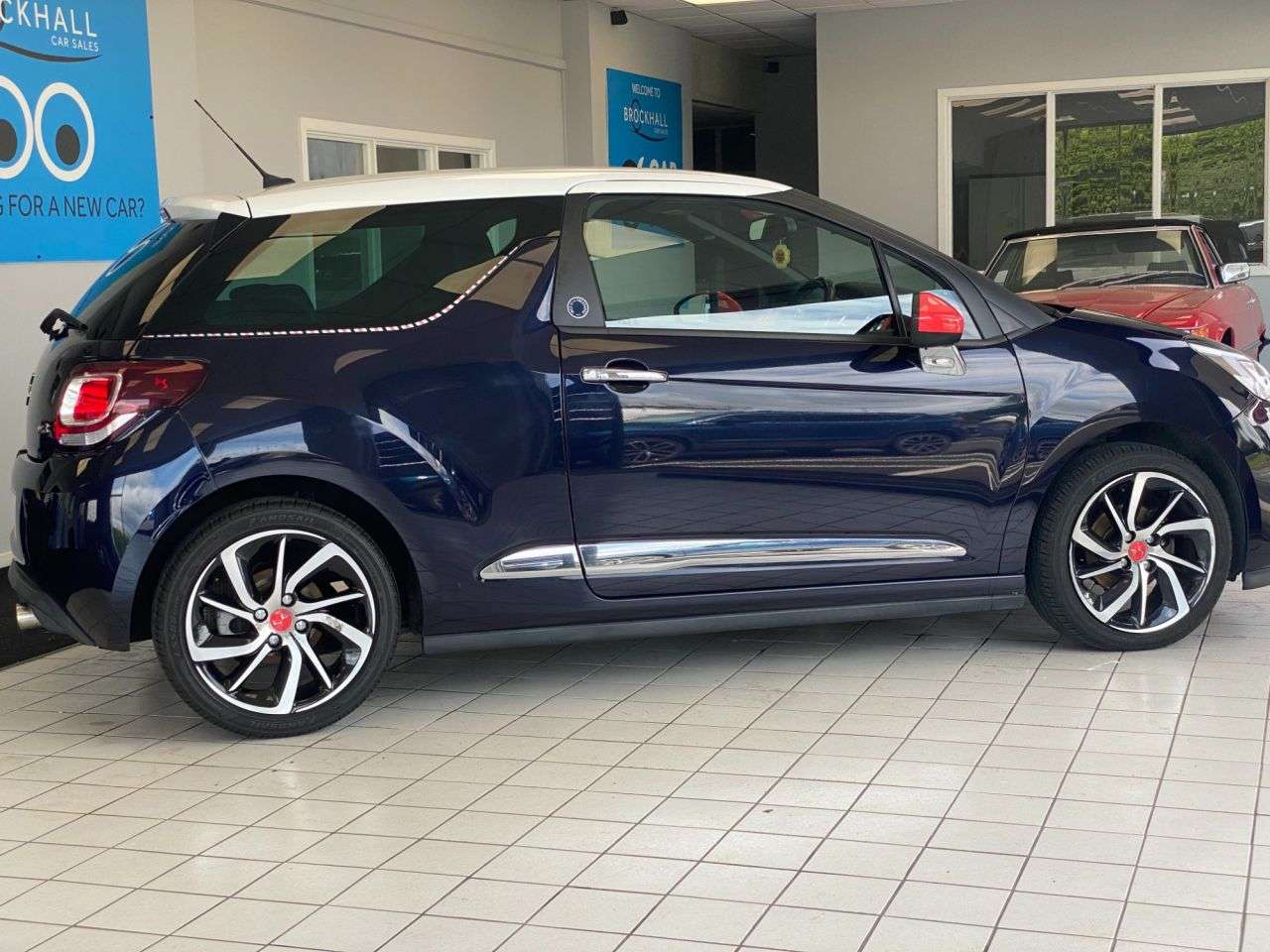 2017 DS AUTOMOBILES DS 3 2017 DS AUTOMOBILES DS 3