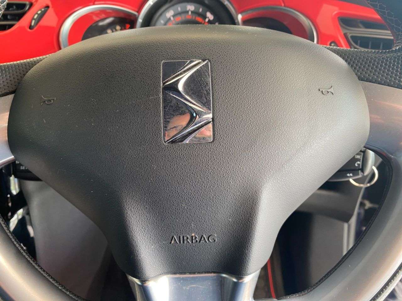 2017 DS AUTOMOBILES DS 3 2017 DS AUTOMOBILES DS 3