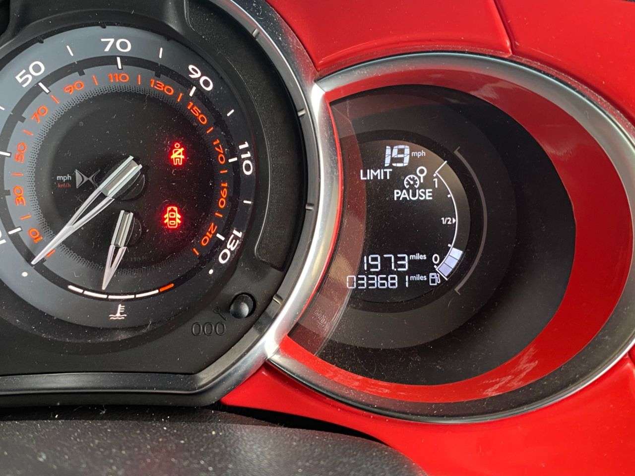 2017 DS AUTOMOBILES DS 3 2017 DS AUTOMOBILES DS 3