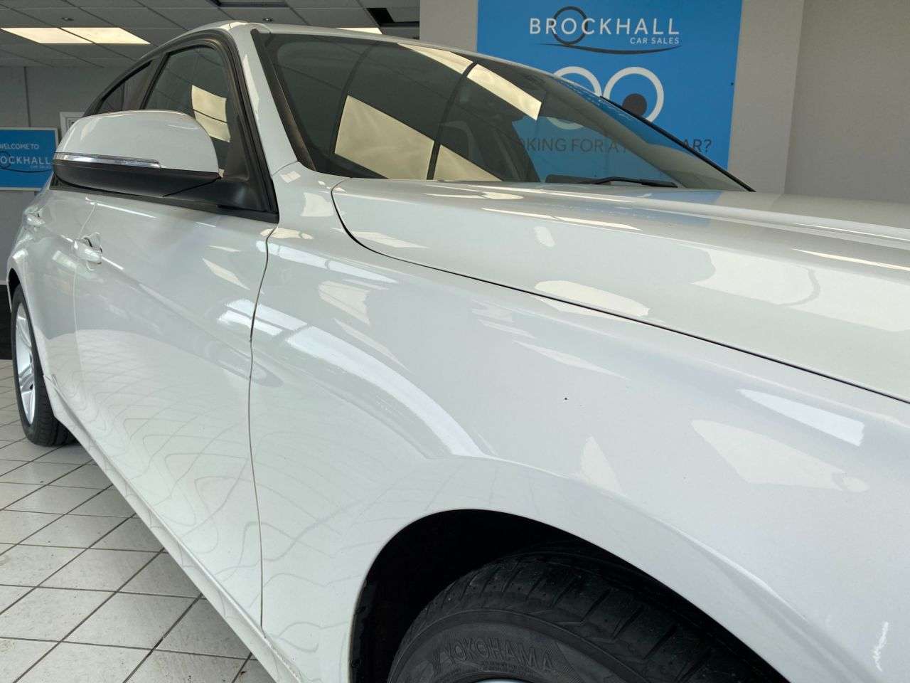 A 2015 BMW 3 SERIES 3l 4dr Auto 258 BHP FSH, 4 Wheel Drive, Auto A 2015 BMW 3 SERIES 3l 4dr Auto 258 BHP FSH, 4 Wheel Drive, Auto