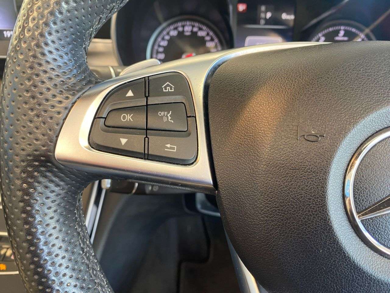 2017 MERCEDES-BENZ C CLASS 2017 MERCEDES-BENZ C CLASS