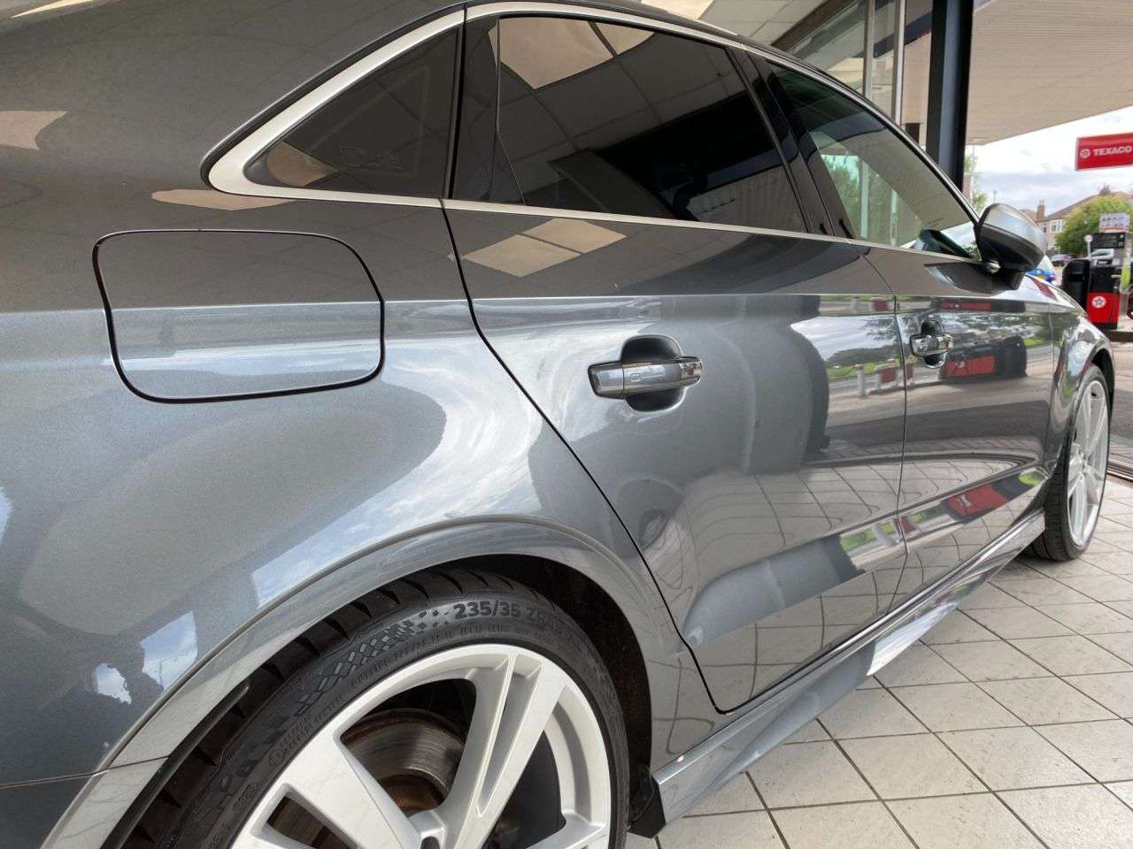 2017 AUDI RS3 2017 AUDI RS3