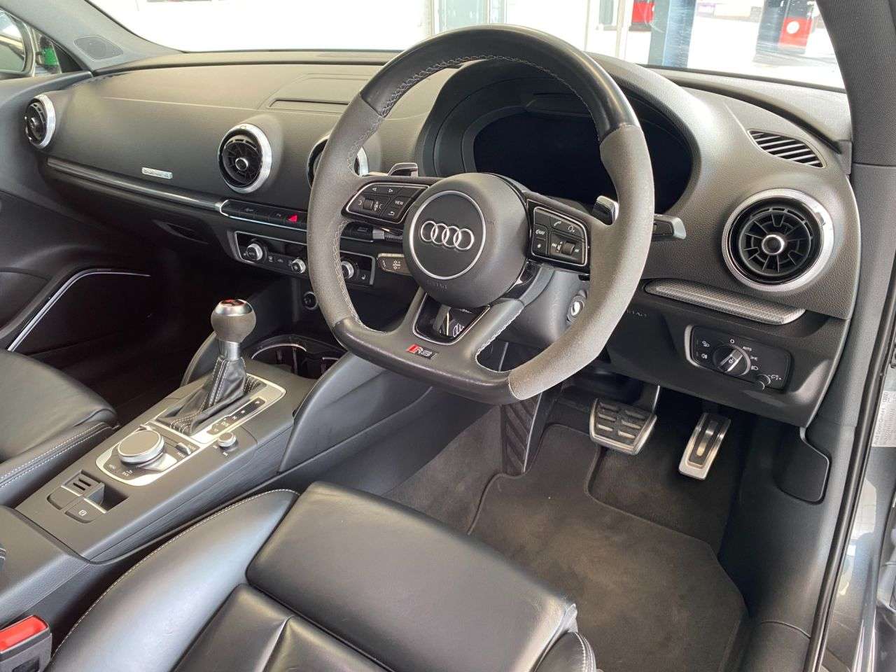 2017 AUDI RS3 2017 AUDI RS3