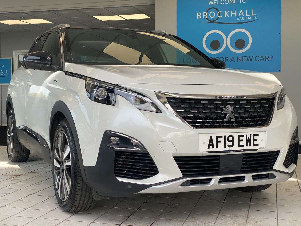 A 2019 PEUGEOT 3008 1.6 PureTech GT Line Premium SUV 5dr Petrol EAT Euro 6 (s/s) (180 ps) FULL A 2019 PEUGEOT 3008 1.6 PureTech GT Line Premium SUV 5dr Petrol EAT Euro 6 (s/s) (180 ps) FULL