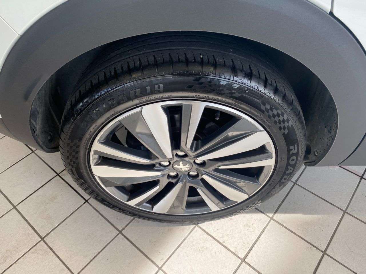 2019 PEUGEOT 3008 2019 PEUGEOT 3008
