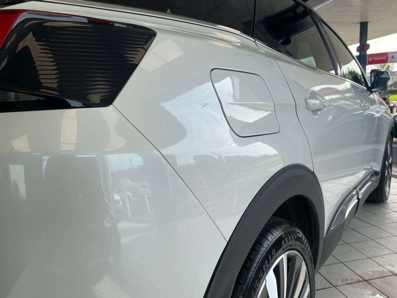 2019 PEUGEOT 3008 2019 PEUGEOT 3008