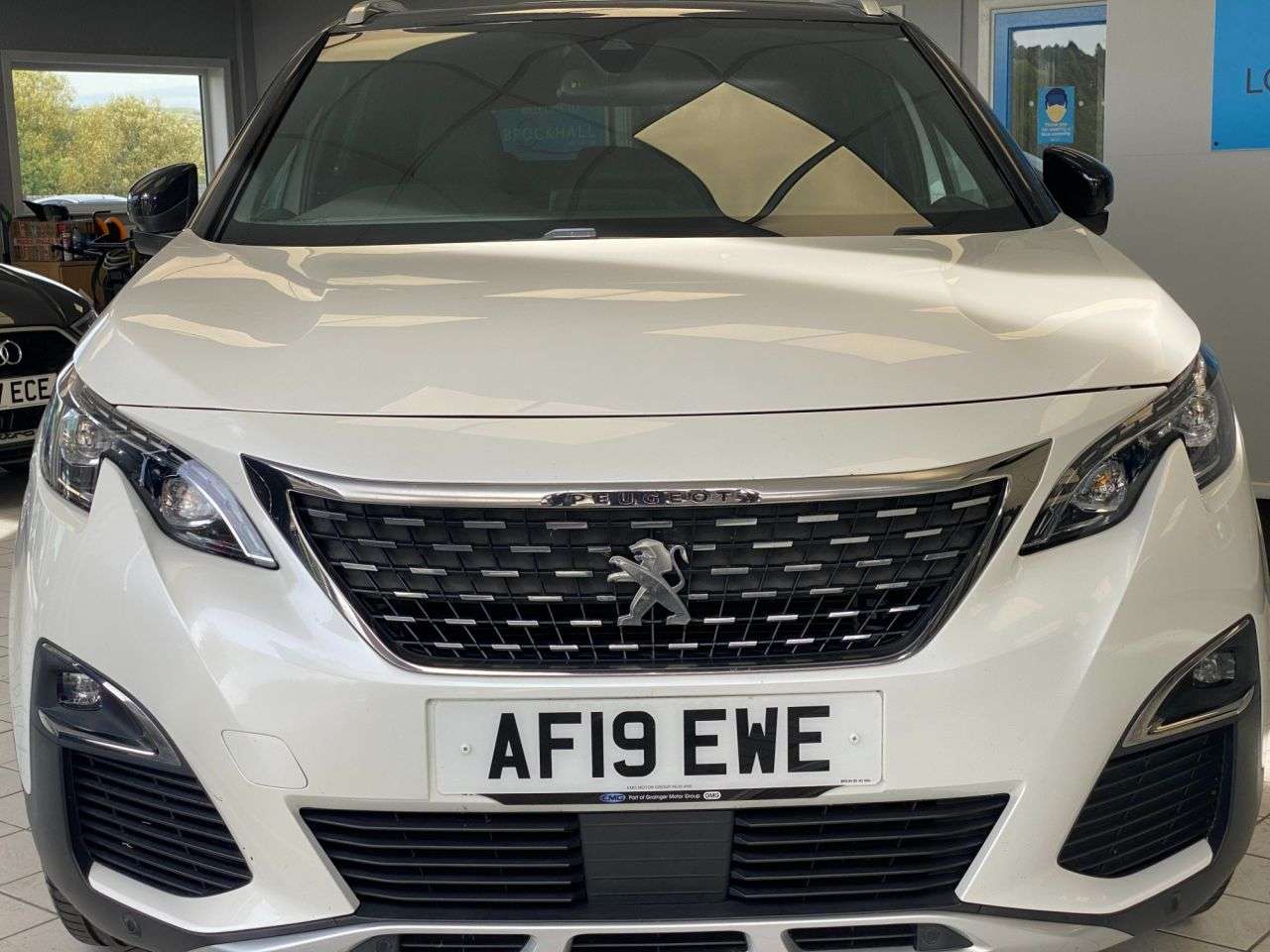 2019 PEUGEOT 3008 2019 PEUGEOT 3008