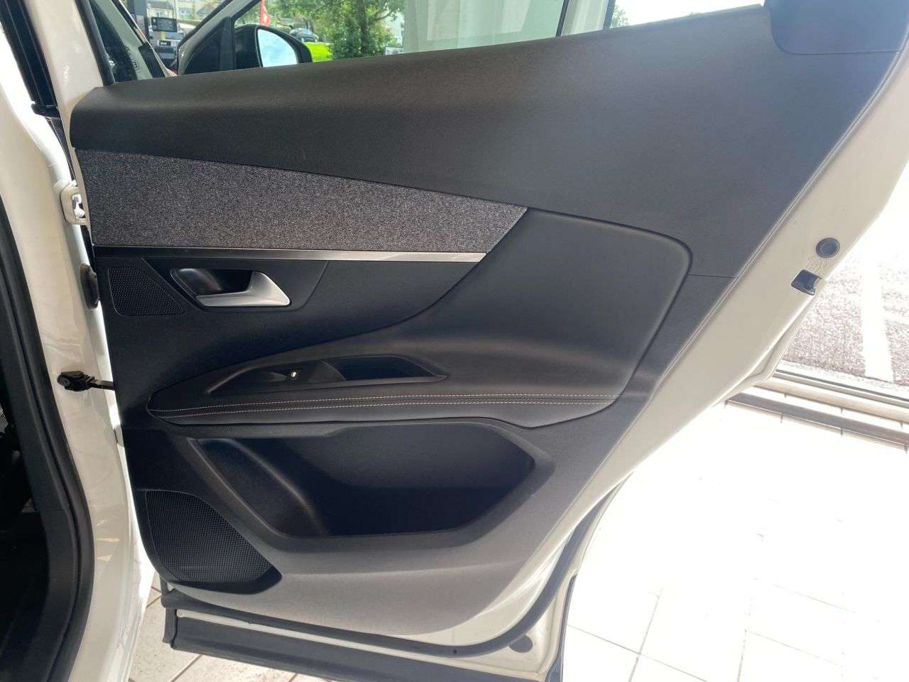 2019 PEUGEOT 3008 2019 PEUGEOT 3008