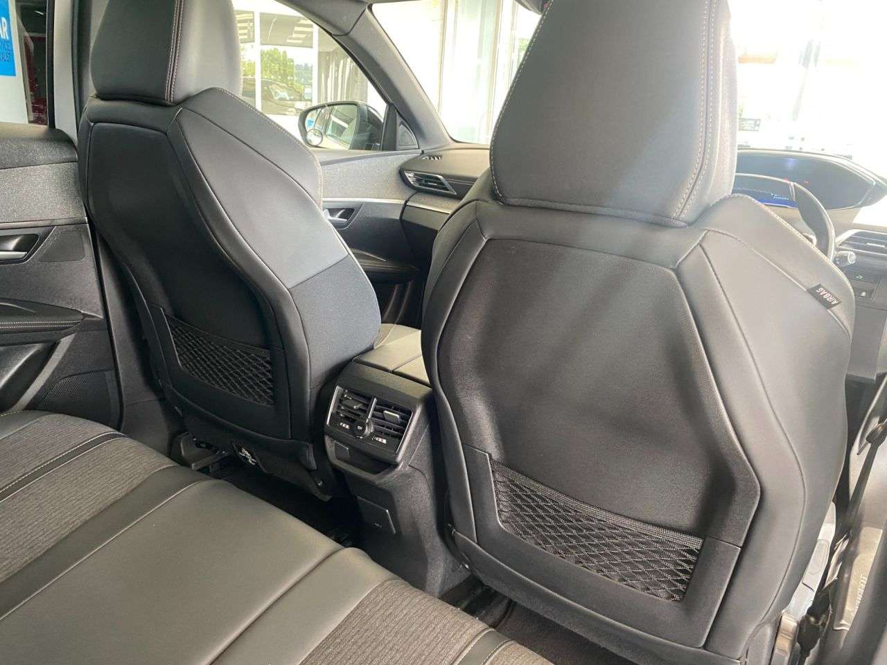 2019 PEUGEOT 3008 2019 PEUGEOT 3008