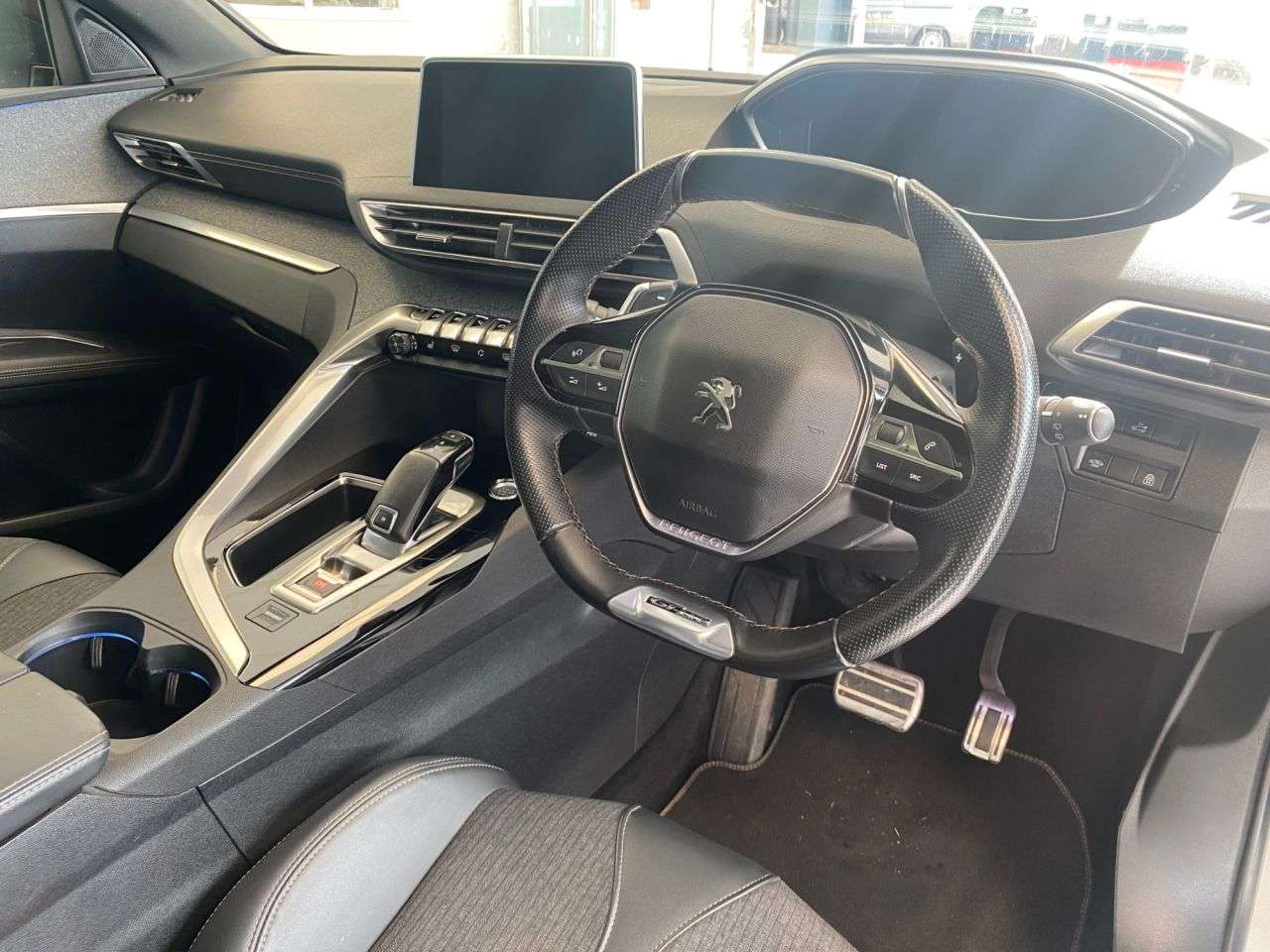 2019 PEUGEOT 3008 2019 PEUGEOT 3008