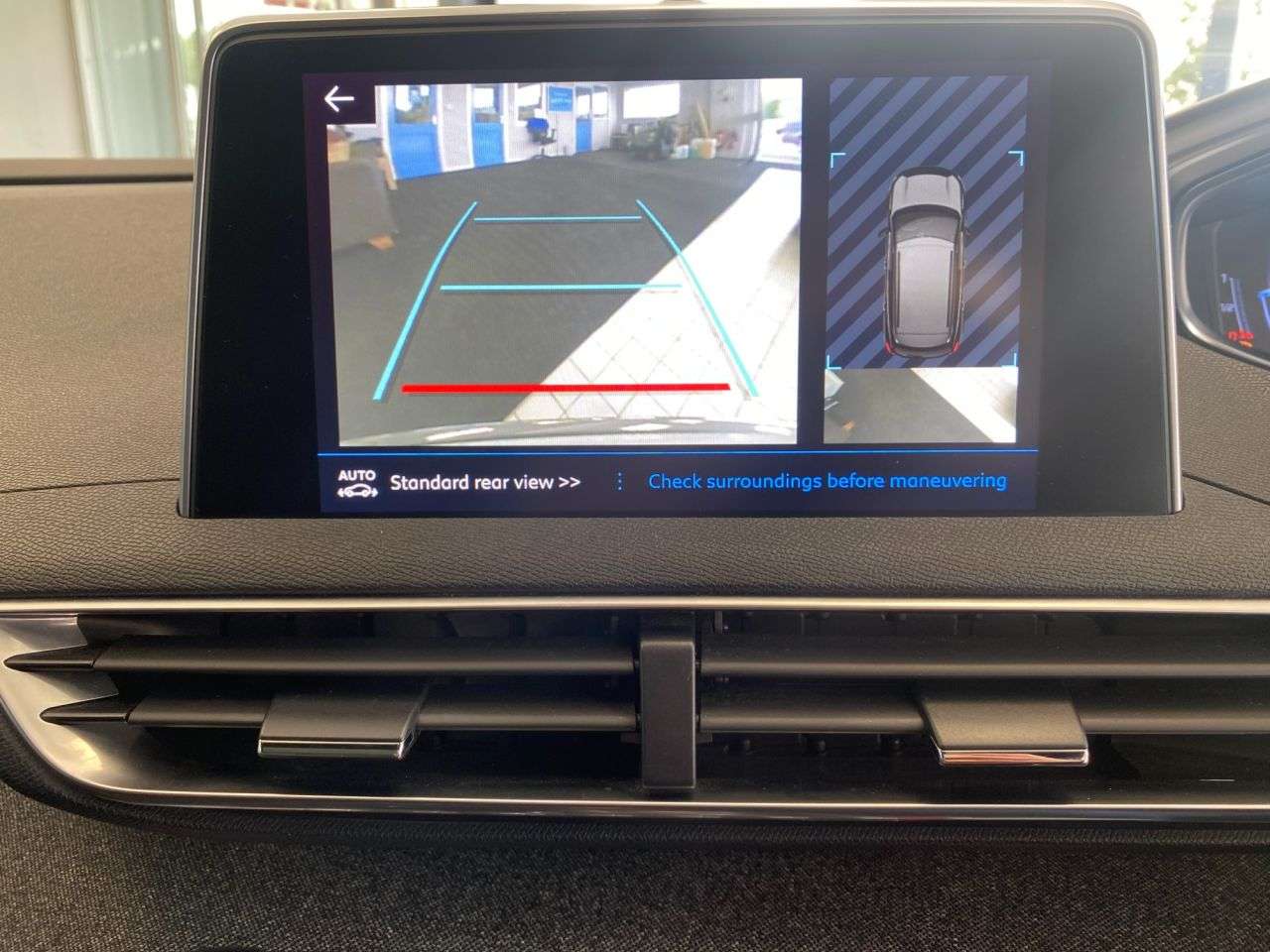 2019 PEUGEOT 3008 2019 PEUGEOT 3008
