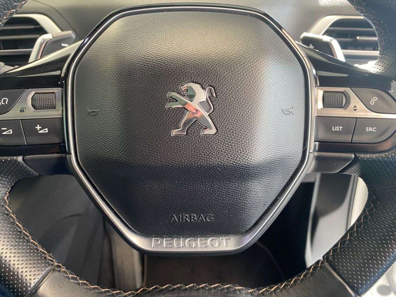 2019 PEUGEOT 3008 2019 PEUGEOT 3008
