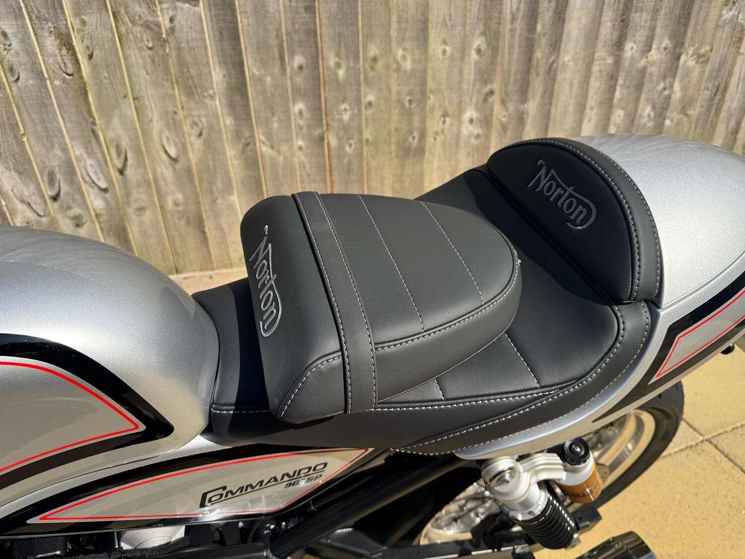 2024 NORTON COMMANDO 2024 NORTON COMMANDO