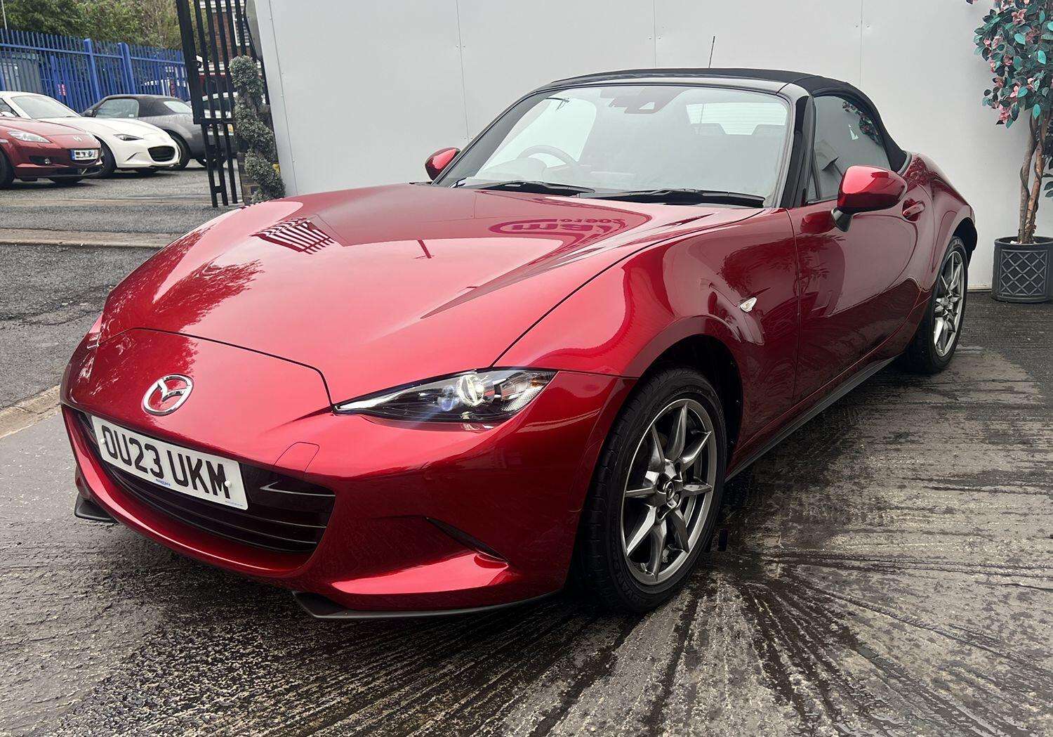 2023 MAZDA MX-5 2023 MAZDA MX-5