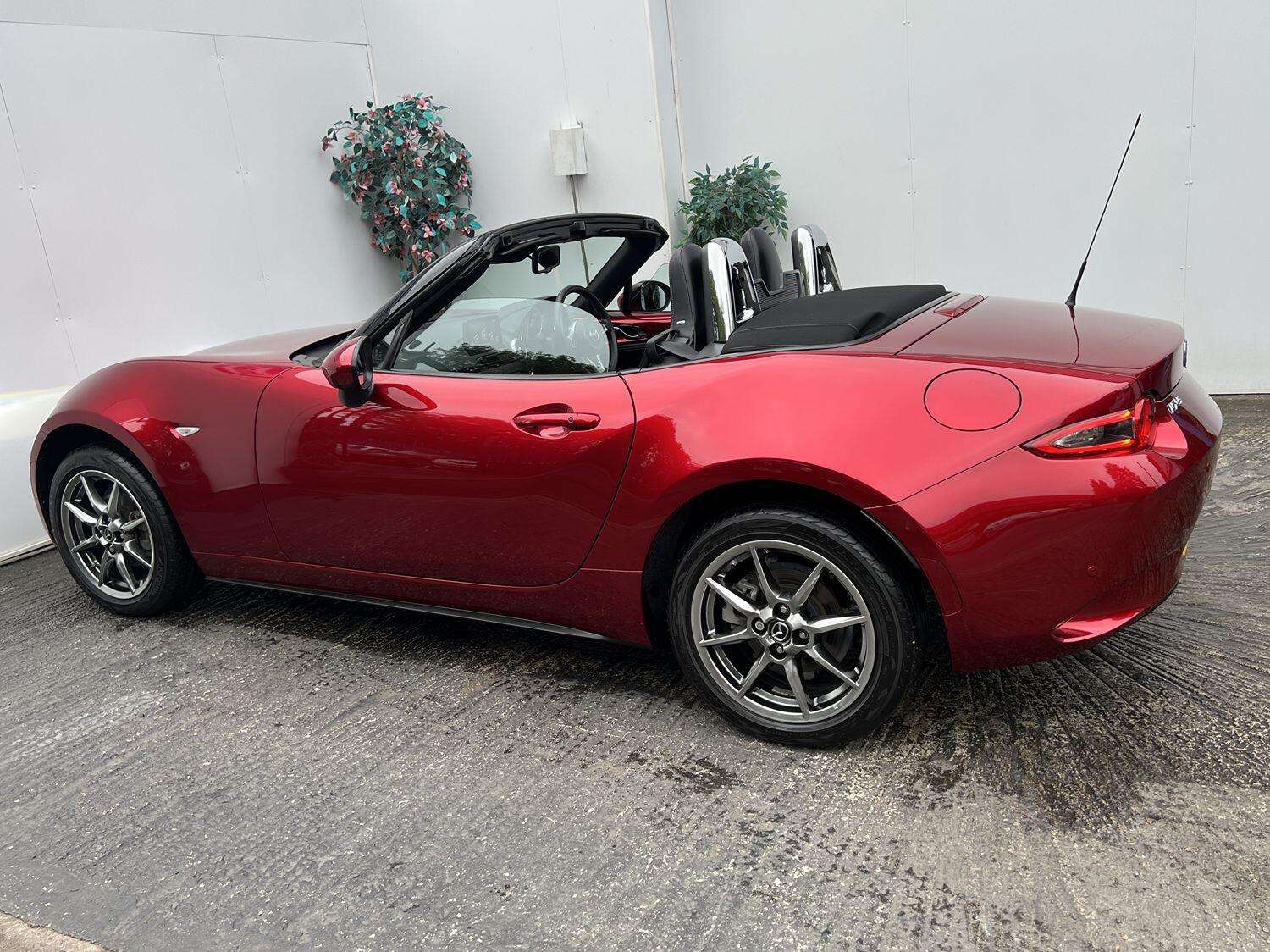 2023 MAZDA MX-5 2023 MAZDA MX-5