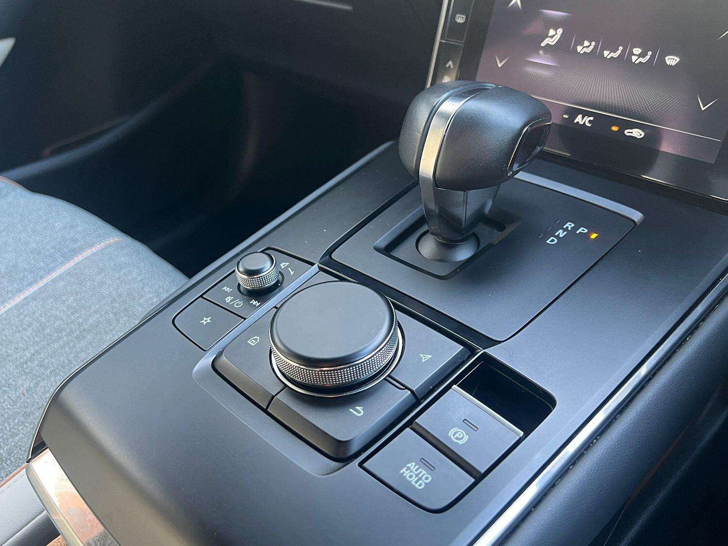 2022 MAZDA MX-30 2022 MAZDA MX-30