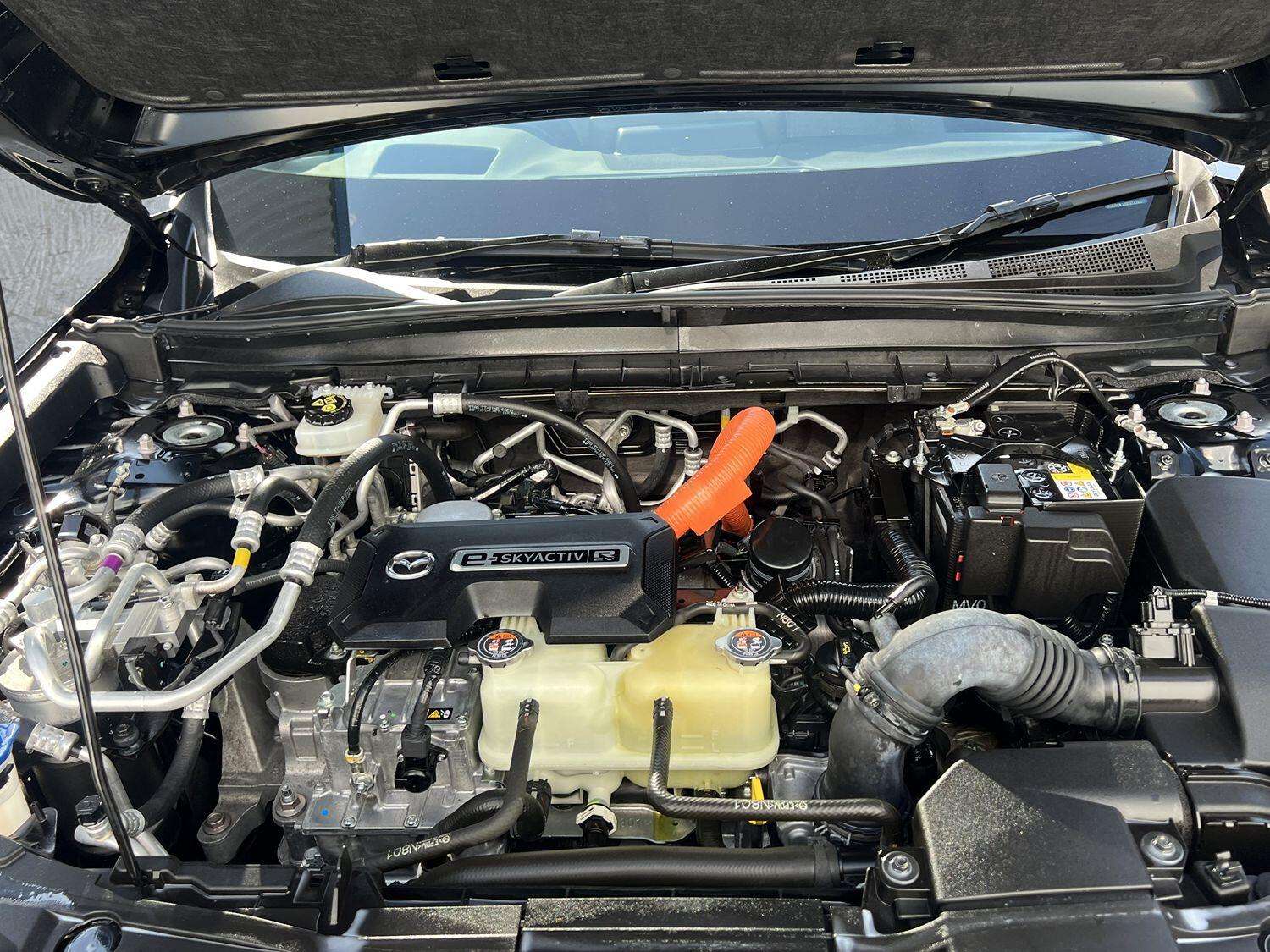 2024 MAZDA MX-30 2024 MAZDA MX-30