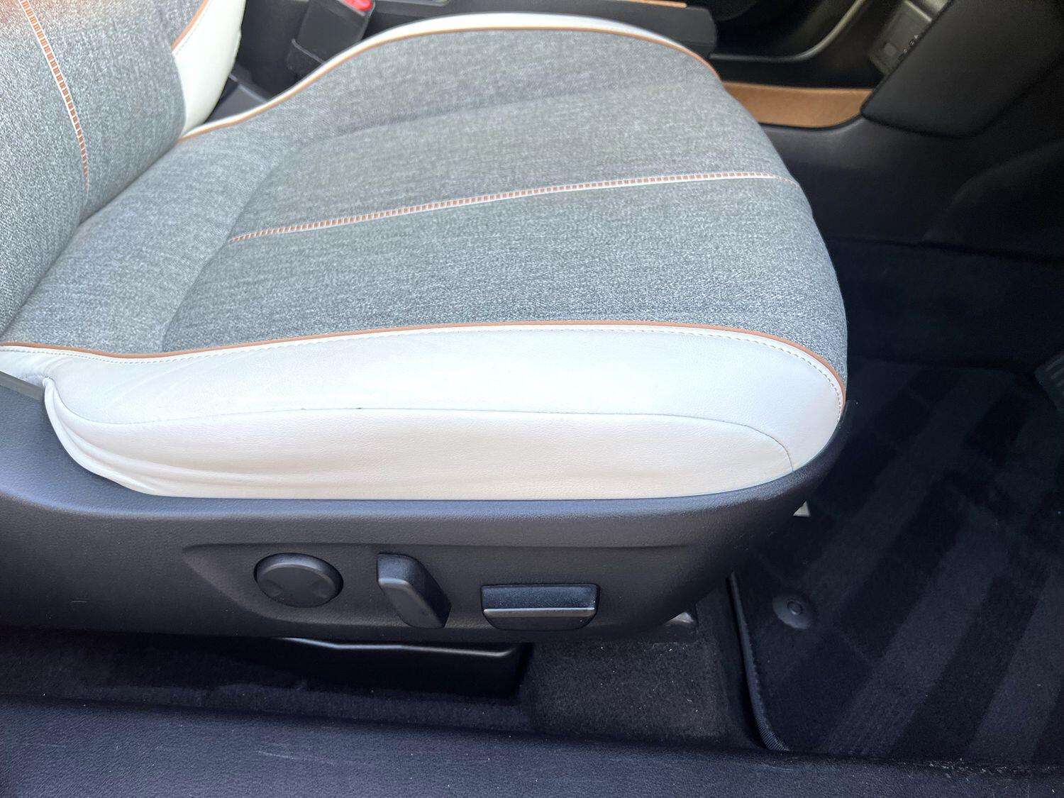 2022 MAZDA MX-30 2022 MAZDA MX-30